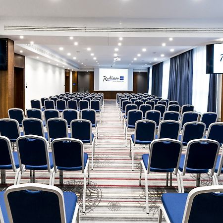Radisson Blu Hotel Вроцлав Экстерьер фото Meeting room
