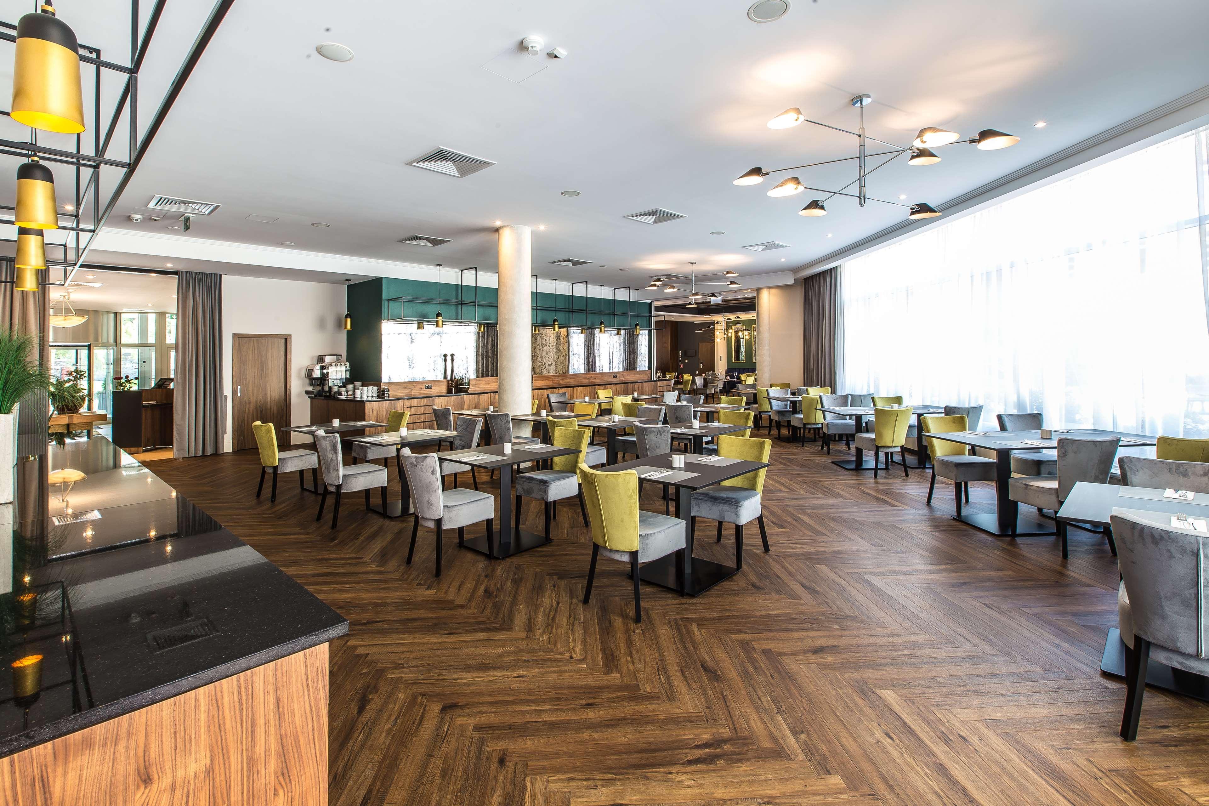Radisson Blu Hotel Вроцлав Экстерьер фото Restaurant